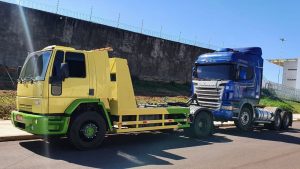 GUINCHO, GUINCHO EM CURITIBA, REBOQUE, REBOQUE EM CURITIBA, GUINCHO PLATAFORMA, GUINCHO PLATAFORMA CURITIBA, REBOQUE DE MOTOS, REBOQUE DE CARROS, REBOQUE DE VANS, REBOQUE DE CAMINHÕES, REBOQUES DE ÔNIBUS, AUTO SOCORRO BIDU.