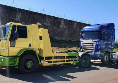 GUINCHO, GUINCHO EM CURITIBA, REBOQUE, REBOQUE EM CURITIBA, GUINCHO PLATAFORMA, GUINCHO PLATAFORMA CURITIBA, REBOQUE DE MOTOS, REBOQUE DE CARROS, REBOQUE DE VANS, REBOQUE DE CAMINHÕES, REBOQUES DE ÔNIBUS, AUTO SOCORRO BIDU.