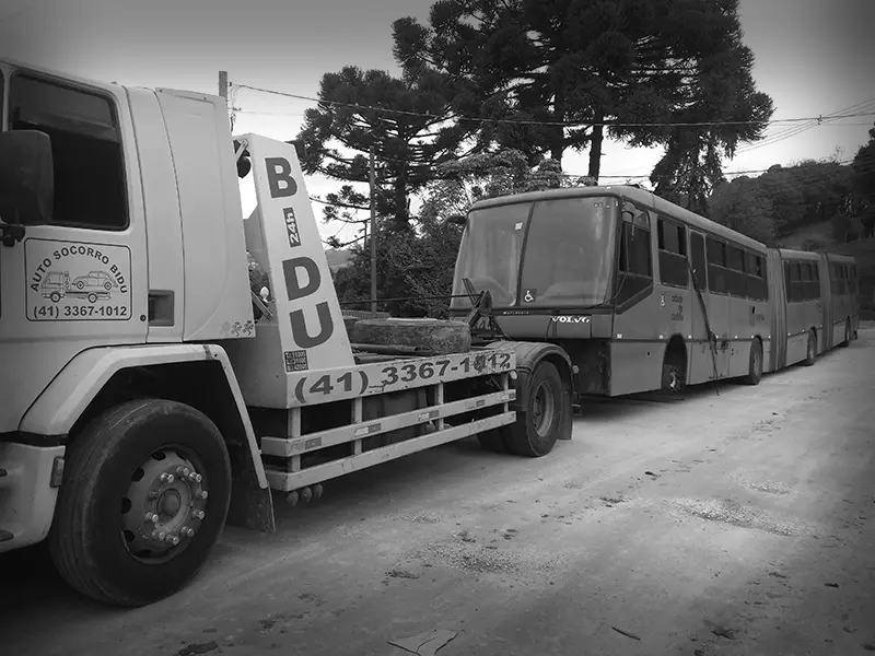 Guincho de Ônibus, Reboque de Ônibus, Serviço de Guincho, Serviço de Reboque, Transporte de Ônibus, Guincho em Curitiba, Reboque em Curitiba, Socorro para Ônibus, Assistência para Ônibus, Guincho e Reboque de Ônibus em Curitiba.